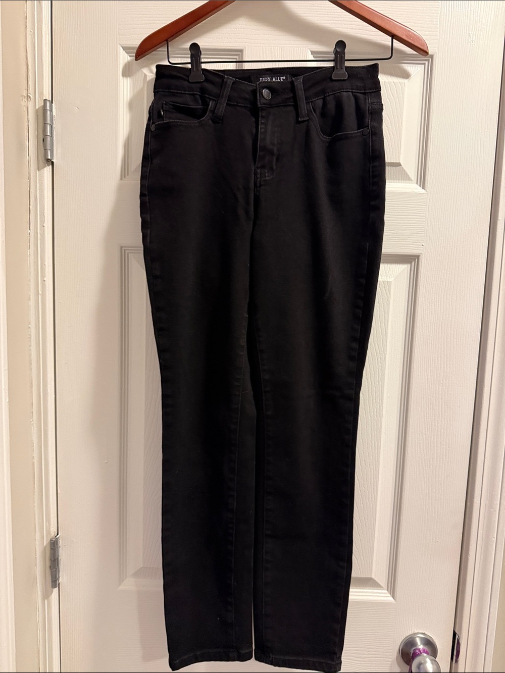 Judy Blue Black loose straight leg Jeans - Classic Five-Pocket Look EUC